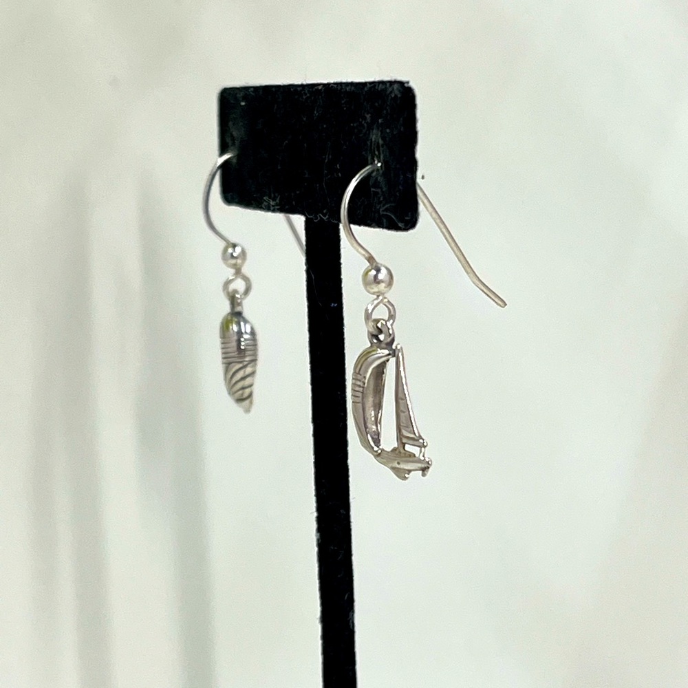Kabana Brand Native 925 Sterling Silver Stamped Vintage Sailboat Earrings - Picture 4 of 8